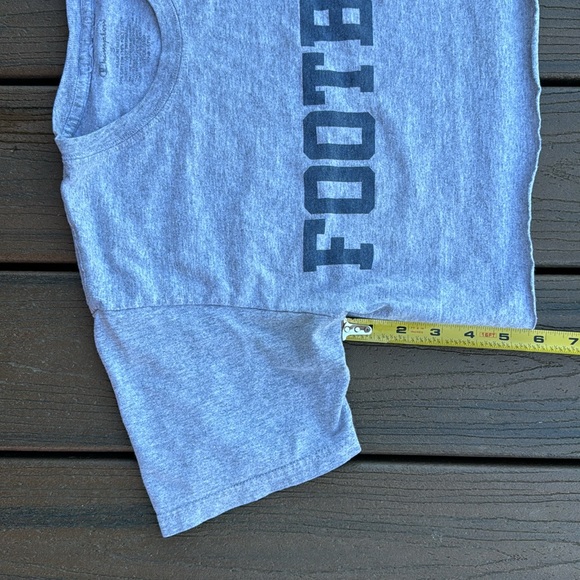 Champion Cropped Football T-Shirtin grey and navy blue | small - Picture 6 of 7